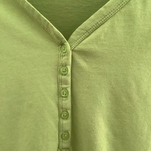 Ladies long sleeve v-neck